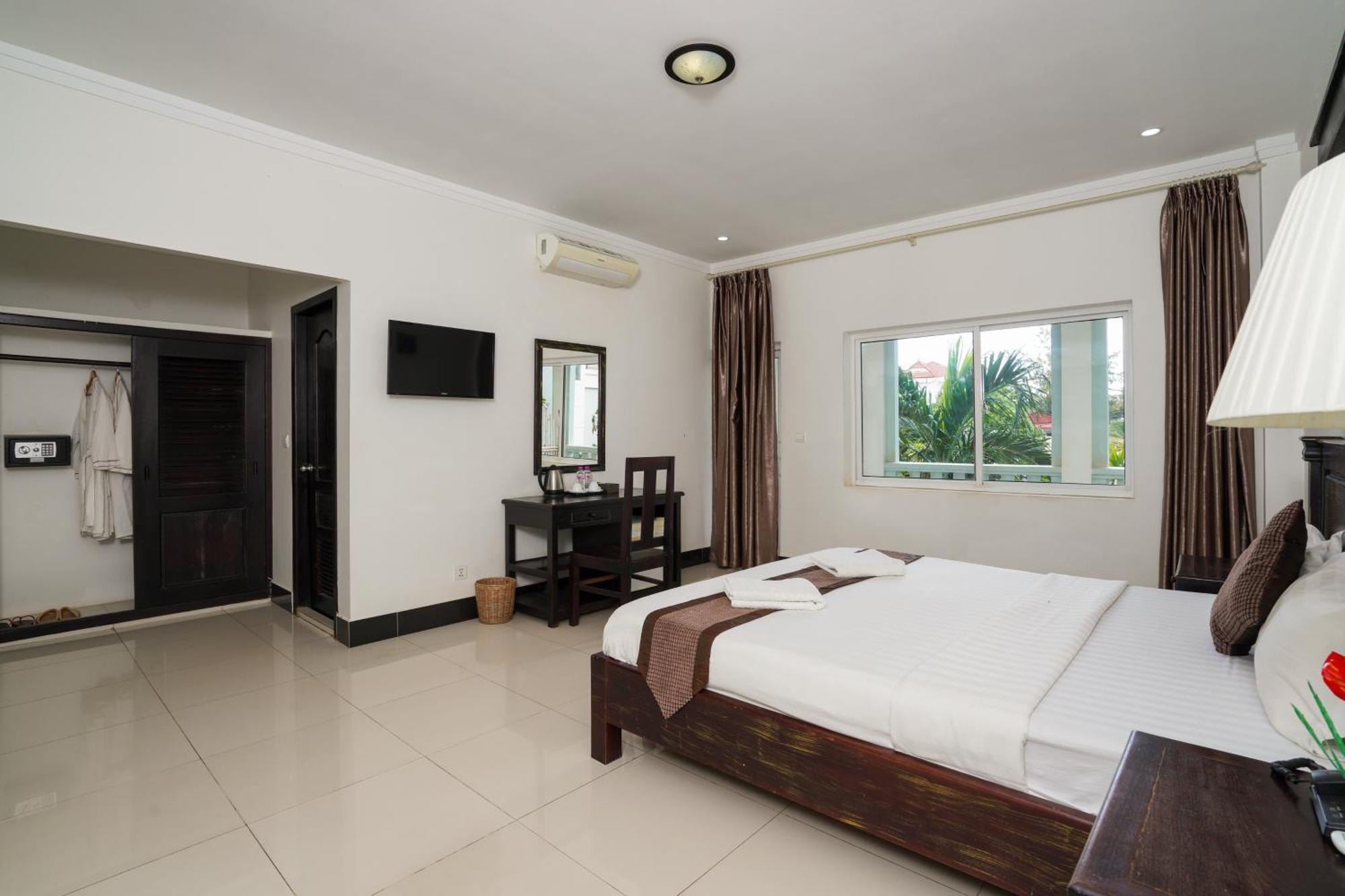 Tan Sokchea Boutique Hotel เสียมราฐ ภายนอก รูปภาพ
